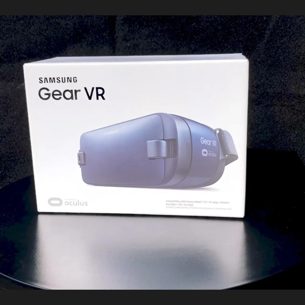 Samsung Gear VR Virtual Reality Headset